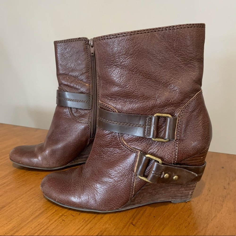 Nine West brown wedge boots